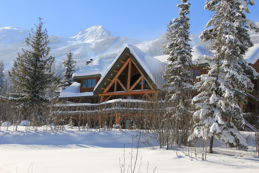 Vagabond Lodge At Kicking Horse Golden Extérieur photo